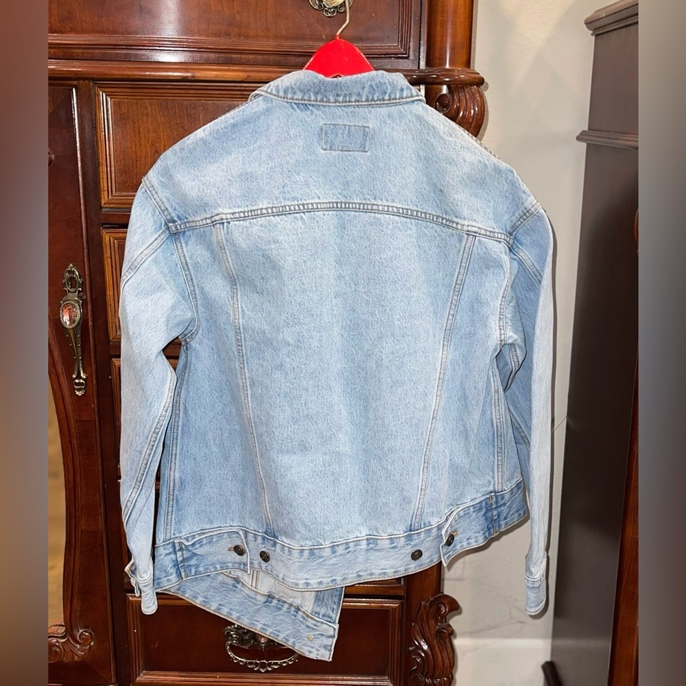 NWT | KBB by KAHLANA | The Denim Jacket – Light Wash | Sizes XS, M,  L, XL - Picture 6 of 7